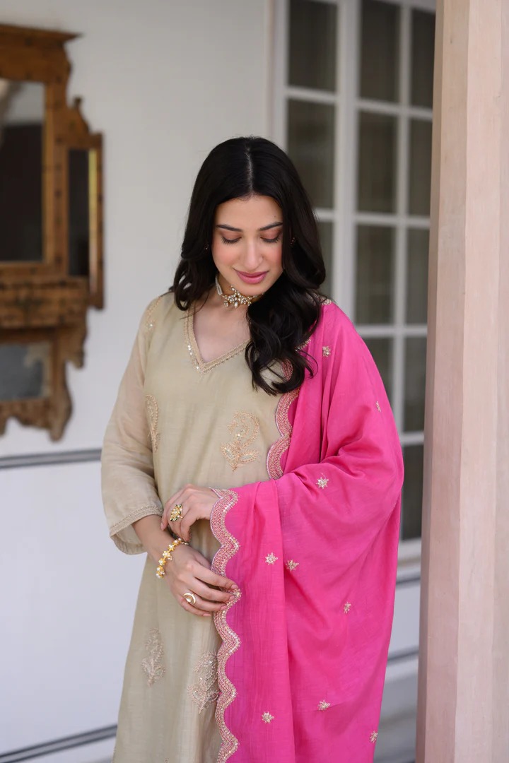 Beige Marodi Spread Work Kurta with Pink Scallop Dupatta Mul Chanderi Suit Set - Image 7